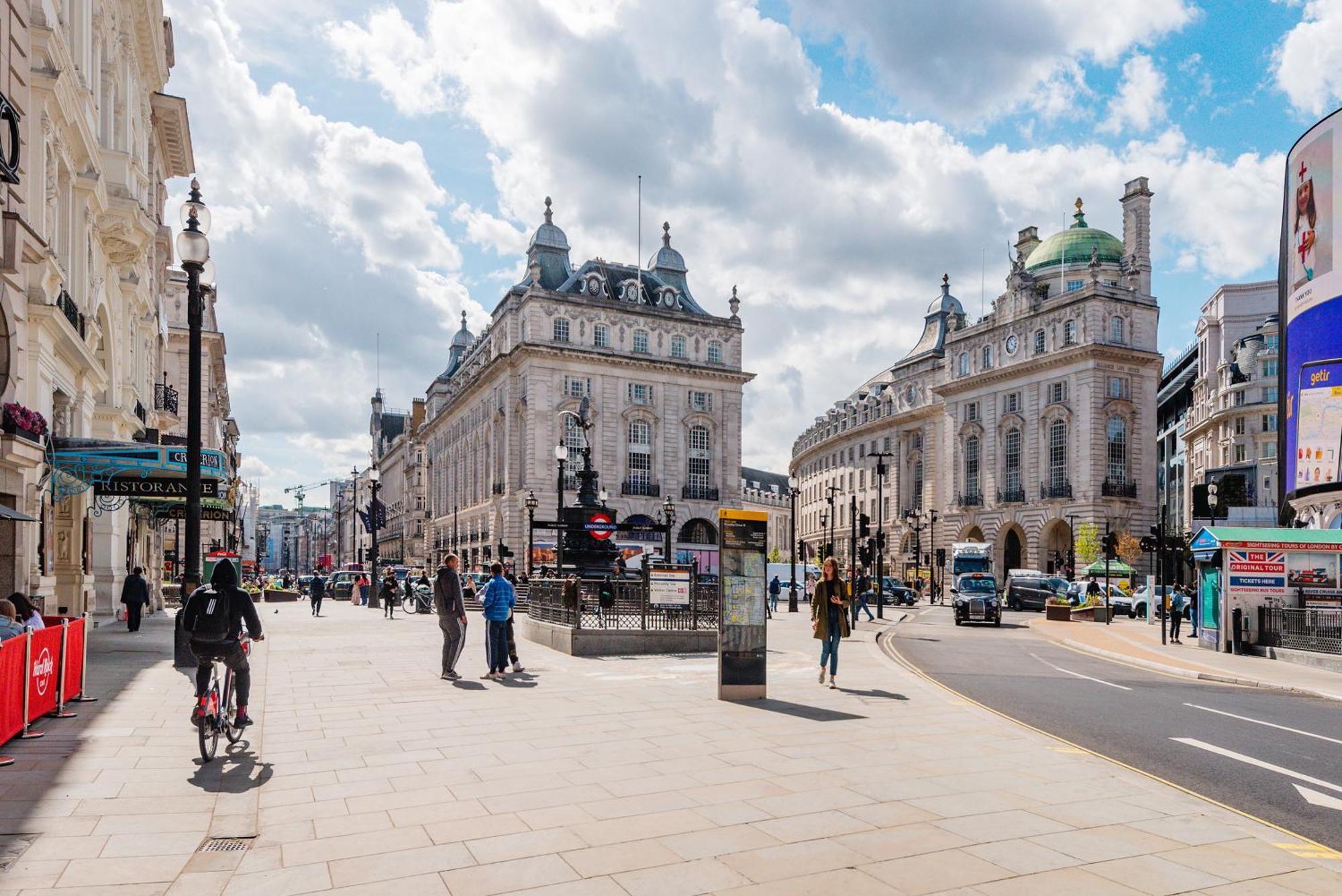Welcome London Piccadilly Circus ภายนอก รูปภาพ